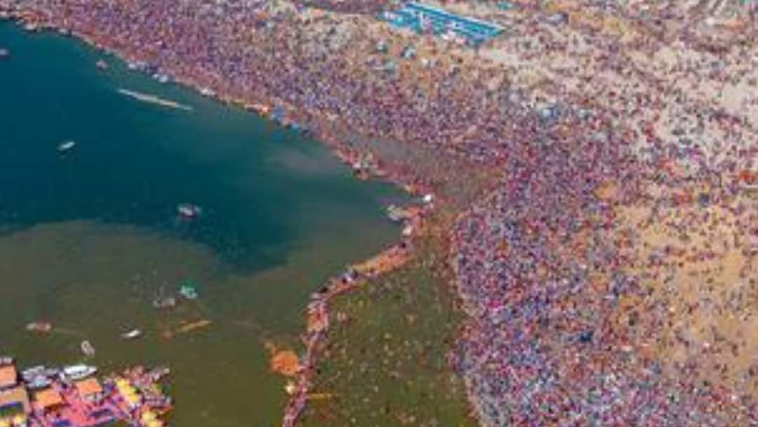 महाकुंभ में श्रद्धालुओं का आंकड़ा 51 करोड़ के पार, व्यवस्था देख लोगों ने लगाए CM योगी के जयकारे Prayagraj Maha Kumbh 2025 Devotees Snan in Triveni Figure Crosses 51 Crores CM Yogi ann महाकुंभ में श्रद्धालुओं का आंकड़ा 51 करोड़ के पार, व्यवस्था देख लोगों ने लगाए CM योगी के जयकारे