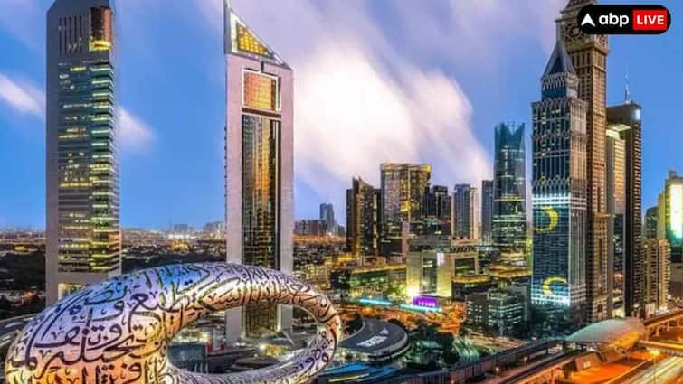 twenty thousand Dirham Salary in Dubai is how much Equivalent to in India Know the Real Value दुबई में मिलती है 20 हजार की सैलरी तो भारत में ये कितनी हो जाएगी, जानकर हो जाएंगे हैरान