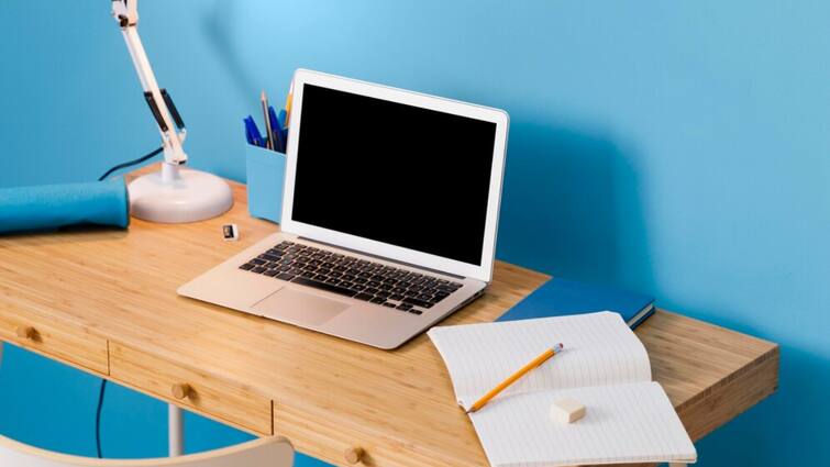 must have gadgets for students preparing for exams check list Exams के दिन आ गए नजदीक, स्टूडेंट्स की तैयारी में मदद करेंगे ये Gadgets, देखें लिस्ट