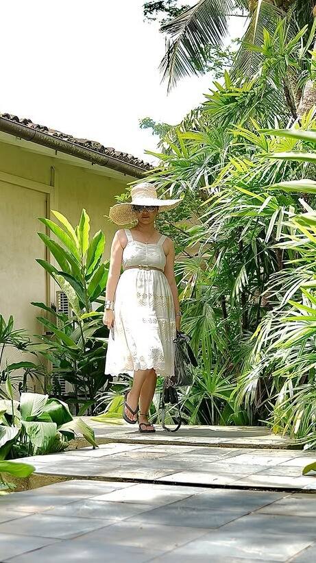 लिप जॉब से लेकर पति से तलाक तक, विवादों में रही ये एक्ट्रेस