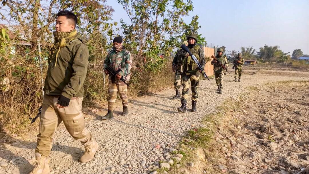 Security Forces Dismantle 'Illegal' Check Posts In Manipur, 11 Militants Arrested In Last 2 Days Security Forces Dismantle 'Illegal' Check Posts In Manipur, 11 Militants Arrested In Last 2 Days Security Forces Dismantle 'Illegal' Check Posts In Manipur, 11 Militants Arrested In Last 2 Days