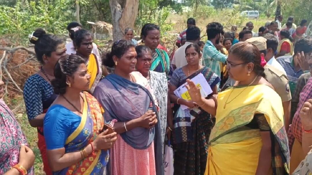 “ராஜாவாக இருந்தாலும், கூலியாக இருந்தாலும் ஒரு டம்ளர் சாம்பல்தான்” - நாமக்கல் ஆட்சியர் உமா