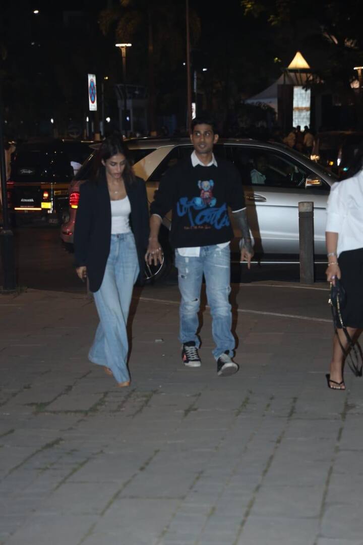 प्रतीक बब्बर ने बेहद सादगी के प्रिया बनर्जी के साथ 14 फरवरी को दूसरी शादी की थी. दोनों की शादी मुंबई में उनके घर पर हुई.