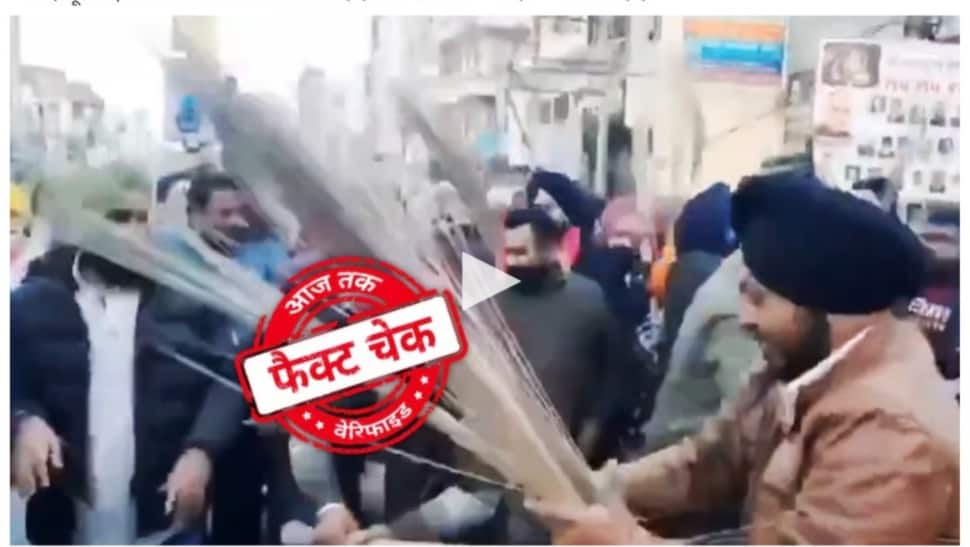 दिल्ली चुनाव के बाद का नहीं है ये झाड़ू की तीलियां उड़ाते हुए लोगों का वीडियो