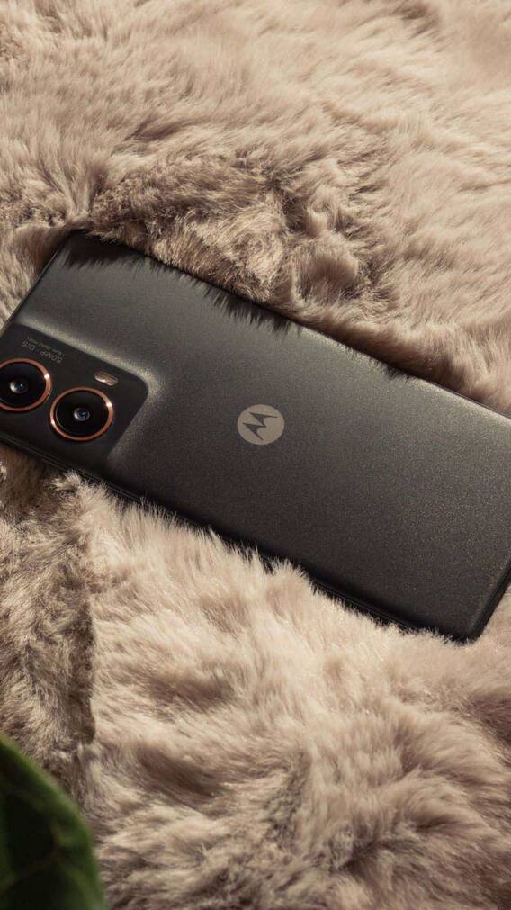 इतना सस्ता हो गया Motorola का कर्व्ड डिस्प्ले वाला फोन! 19 फरवरी तक ही है मौका