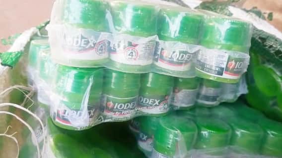 बिहार में नकली विक्स और आयोडेक्स के धंधे का भंडाफोड़, पुलिस ने मारा छापा तो उड़े होश, बांका का मामला