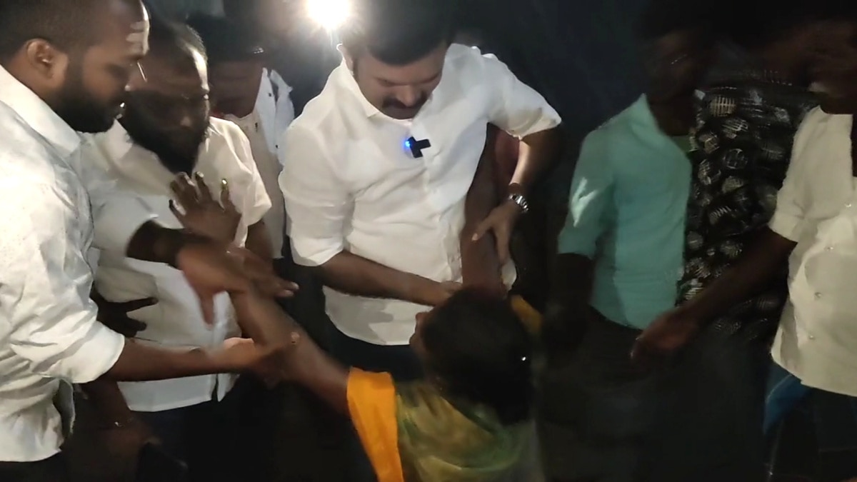 கள்ளக்குறிச்சியில் சாராயம் குடித்து 63 பேர் உயிரிழந்த விவகாரத்தைவிட, மயிலாடுதுறை முட்டத்தில் நடந்த மரணங்கள் கொடூரமானது - சாட்டை துரைமுருகன் 