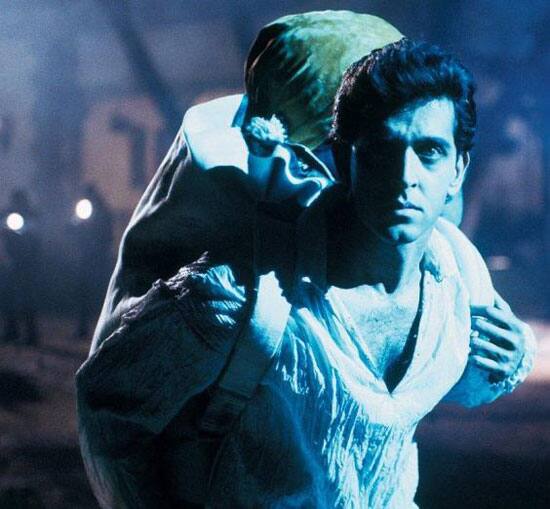 इस फिल्म को लेकर राकेश रोशन का मानना था कि हॉलीवुड में बर्ड्स और एनिमल्स पर बनी फिल्मों को काफी अच्छा रेस्पॉन्स मिलता रहा है. ऐसे में वो एलियन्स को लेकर फिल्म बनाना चाहते थे. इसके लिए उन्होंने अपने मन में किरदार का खाका भी खींच लिया था.