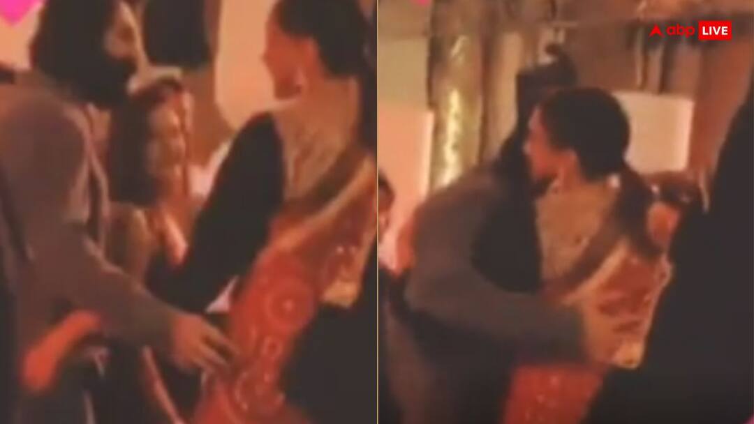 इवेंट में कार्तिक आर्यन ने Deepika Padukone को देखते ही लगाया गले, गपशप का वीडियो वायरल Deepika Padukone and Kartik Aaryan hug at an event viral video social media इवेंट में कार्तिक आर्यन ने Deepika Padukone को देखते ही लगाया गले, गपशप का वीडियो वायरल