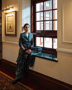 सान्या मल्होत्राच्या बोल्डनेसने इंटरनेटवर खळबळ, अभिनेत्रीची जबरदस्त स्टाइल पाहून चाहते झाले घायाळ!