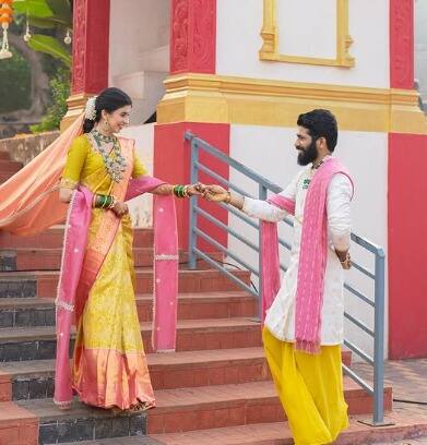 अंकिताचा नवरा कुणाल भगत हा मराठी सिनेविश्वातील संगीतकार आहे. तसेच, त्यानं अनेक मालिकांची शीर्षकगीतं देखील संगीतबद्ध केली आहेत.