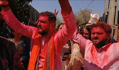 Election Result 2025 : ચોરવાડમાં ભાજપની ભવ્ય જીત, સાંસદ રાજેશ ચૂડાસમાએ પુષ્પા સ્ટાઈલમાં કર્યો ડાન્સ