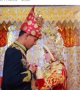 ਵਿਆਹ ਤੋਂ ਬਾਅਦ ਜੋੜੇ ਨੂੰ ਪਰਿਵਾਰ ਨਹੀਂ ਜਾਣ ਦਿੰਦਾ ਟਾਇਲਟ, ਕਮਰੇ 'ਚ 3 ਦਿਨ ਰਹਿੰਦੇ ਬੰਦ...