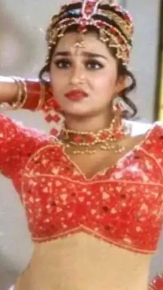 मुस्लिम प्रथाओं से परेशाना थी एक्ट्रेस, डरकर हिंदू क्रिकेटर संग लिए फेरे