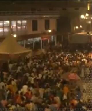 Ayodhya : राम जन्मभूमि मंदिर में भक्तों की भारी भीड़ | ABP NEWS SHORTS