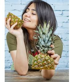 ਅਨਾਨਾਸ ਖਾਣ ਨਾਲ ਸਿਹਤ ਨੂੰ ਮਿਲਦੇ ਗਜ਼ਬ ਫਾਇਦੇ! ਅੱਖਾਂ ਦੀ ਰੌਸ਼ਨੀ ਵਧਾਉਣ ਤੋਂ ਲੈ ਕੇ ਭਾਰ ਘਟਾਉਣ 'ਚ ਮਦਦਗਾਰ