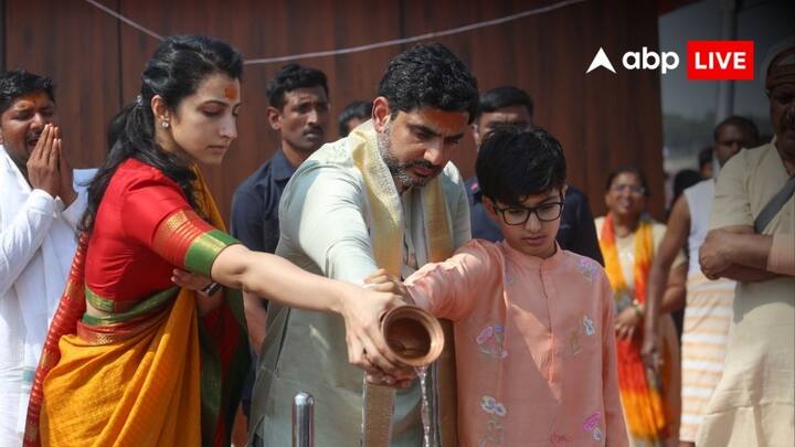 ब्राह्मणी नारा ने फोटो शेयर करते हुए लिखा कि महाकुंभ का अनुभव वाकई में जीवन भर का अनुभव है.