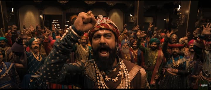 छत्रपती संभाजी महाराज (Chhatrapati Sambhaji Maharaj) यांच्यावर आधारित छावा चित्रपट (Chhaava Movie) 14 फेब्रुवारी देशभरातील सिनेमागृहात प्रदर्शित झाला आहे.