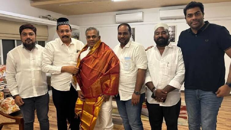 muslim leek party leader mustaba meet TVK alliance with anand and aadav arjuna ஆட்டத்துக்கு ரெடி! கூட்டணி பேச்சுவார்த்தையை தொடங்கிய தவெக! யாருடன் தெரியுமா?