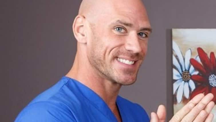 popolar adult film  actor Johnny Sins reveals his body count to be 2500 ஆபாச பட நடிகர் ஜானி சின்ஸ் கொடுத்த ஷாக்...இத்தனை பேருடன் உடலுறவு வைத்திருக்கிறாரா ?