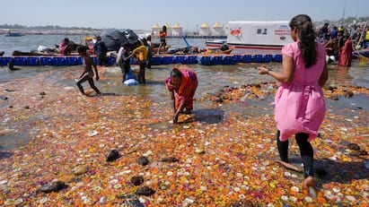 Maha Kumbh 2025: மகா கும்பமேளா நிகழ்வில் கங்கை நதியின் தண்ணீர் குளிப்பதற்கு ஏற்றதாக இல்லை என மத்திய அரசு தெரிவித்துள்ளது.