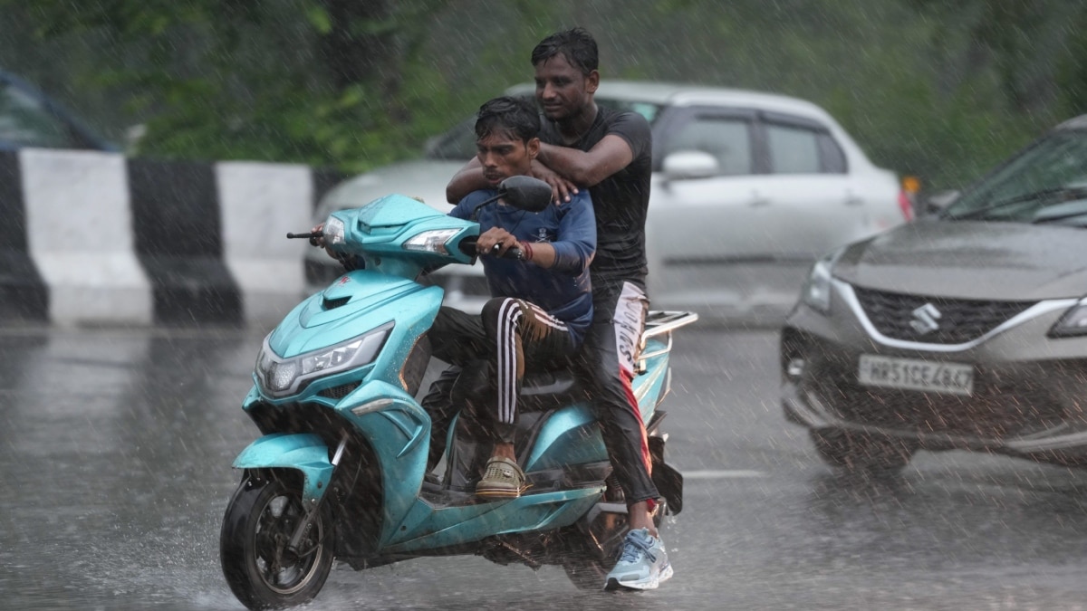 Rajasthan Weather: राजस्थान में बदलेगा मौसम, कहां-कहां हो सकती है बारिश, अलर्ट जारी