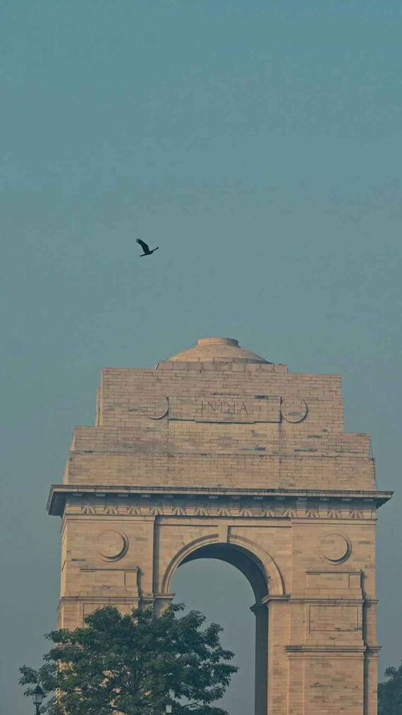 दिल्ली का सबसे बड़ा जिला कौन-सा है?