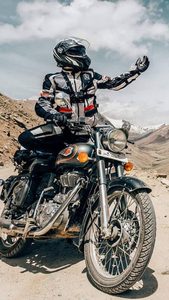 बुलेट 350 के टॉप मॉडल की कीमत कितनी है?