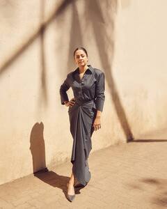 Jyotika Gives Boss Lady Vibes In Black-Grey Formal Outfit; See Pics