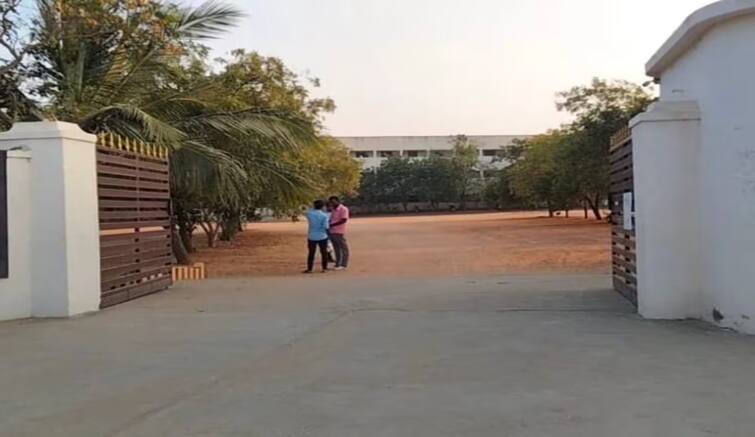 karur private school student Accident police investigation tnn 