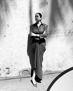 Jyotika Gives Boss Lady Vibes In Black-Grey Formal Outfit; See Pics