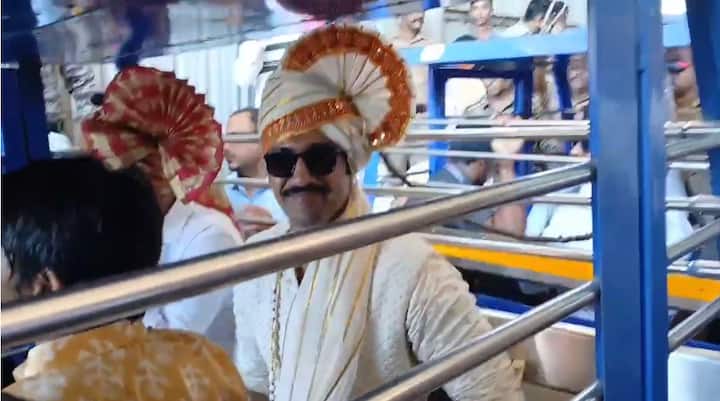 छावा सिनेमा प्रदर्शित झाल्यापासून सिनेमागृहात शिवभक्त आणि शिवप्रेमींनी गर्दी केली असून सिनेमाला उदंड प्रतिसाद मिळत आहे.