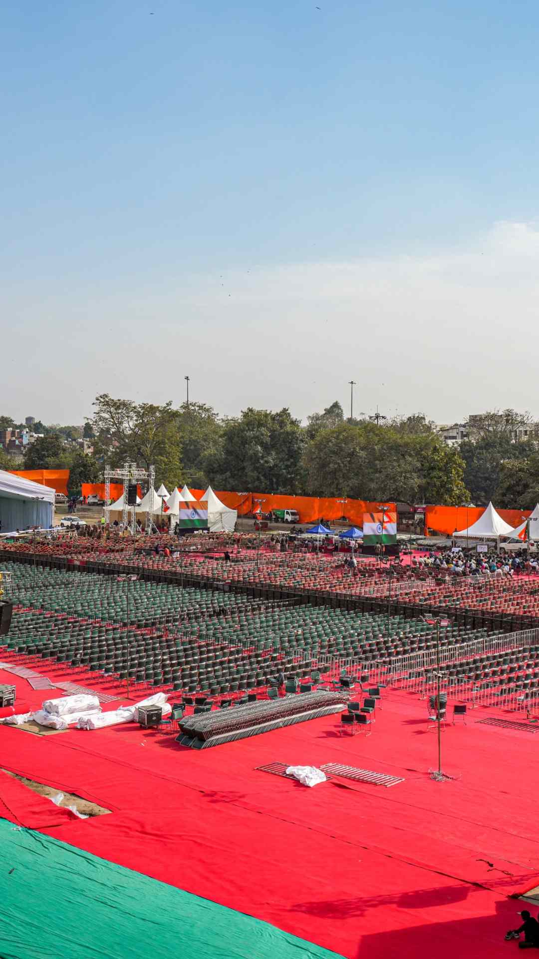 दिल्ली में 20 फरवरी यानी कल नए मुख्यमंत्री और उनकी कैबिनेट के मंत्रियों का शपथ ग्रहण समारोह है