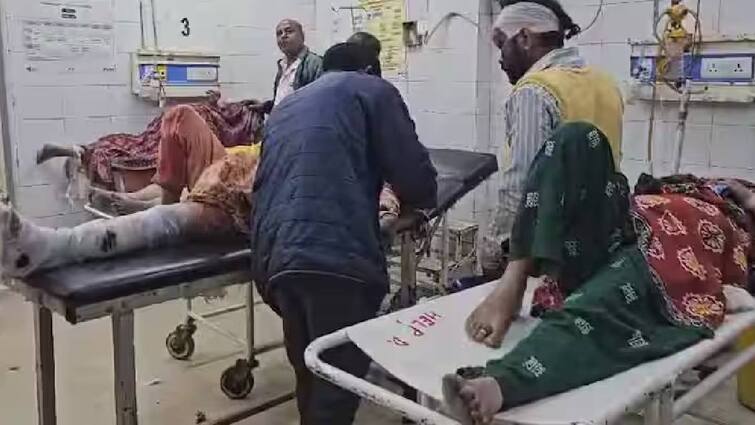 6 Dead, Nearly 40 Injured As Bus Carrying Maha Kumbh Devotees Collides With Truck மகா கும்பமேளாவுக்கு சென்ற டபுள் டக்கர் பேருந்து விபத்து! 6 பேர் பலி! 40 பேர் படுகாயம்