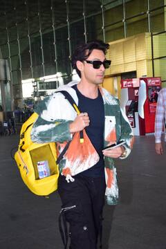 सलमान खान के जीजा का एयरपोर्ट पर दिखा रंगीन अंदाज, कलरफुल जैकेट के साथ येलो बैग लिए एयरपोर्ट पर स्पॉट हुए आयुष शर्मा