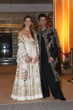 करिश्मा कपूर के सौतन संग करण जौहर ने दिए जमकर पोज, जल-भुनकर राख हो गईं होंगी एक्ट्रेस, देखें पिक्स