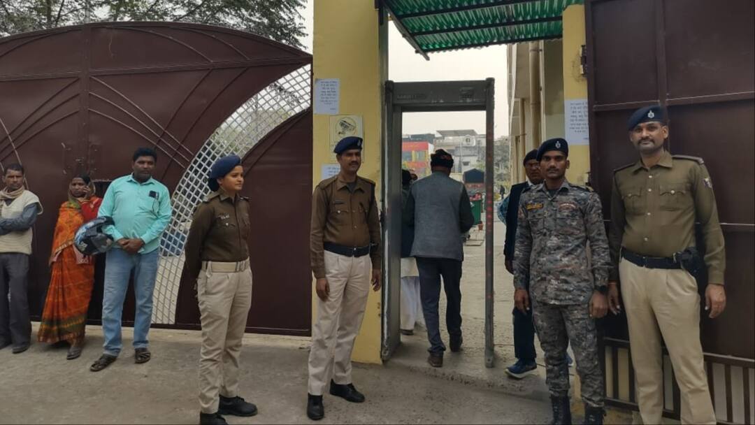 Gopalganj Murder Case: गोपालगंज के अटल पांडेय हत्याकांड में 2 और आरोपियों को उम्रकैद की सजा, क्या था पूरा मामला? Gopalganj Atal Pandey murder case Two more convicts sentenced to life imprisonment in bihar ann Gopalganj Murder Case: गोपालगंज के अटल पांडेय हत्याकांड में 2 और आरोपियों को उम्रकैद की सजा, क्या था पूरा मामला?