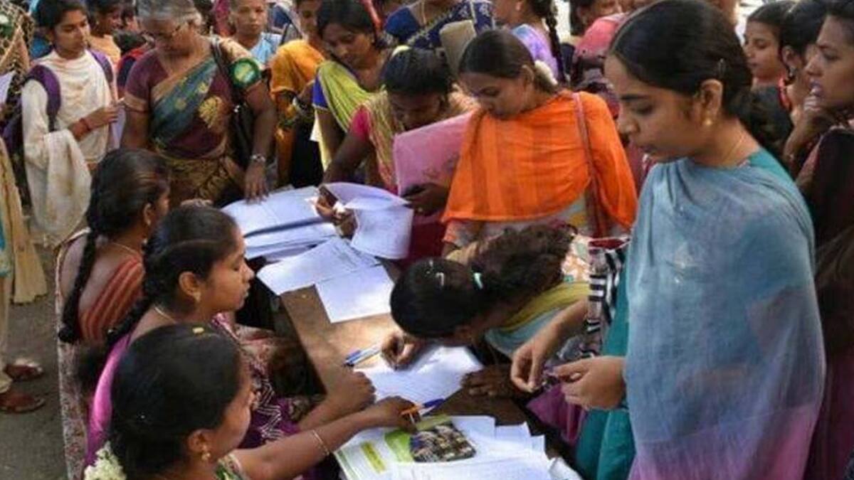 இளைஞர்களே வேலை தேடுபவரா நீங்கள்? தமிழக அரசு ஏற்படுத்தி தரும் மிகப்பெரிய வாய்ப்பு இதோ.!