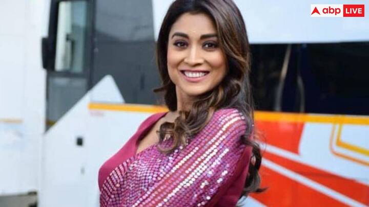 इन सब के अलावा श्रेया डांस भी करती हैं. उन्हें डांस करना काफी ज्यादा पसंद है ताकि वह खुद को ज्यादा से ज्यादा एक्टिव रखें. वह आगे बताती हैं कि फिटनेस बोरिंग नहीं बल्कि मजेदार होना चाहिए. आपको ये करने में मजा आना चाहिए. इसे प्रेशर लेकर बिल्कुल भी नहीं करना चाहिए.
