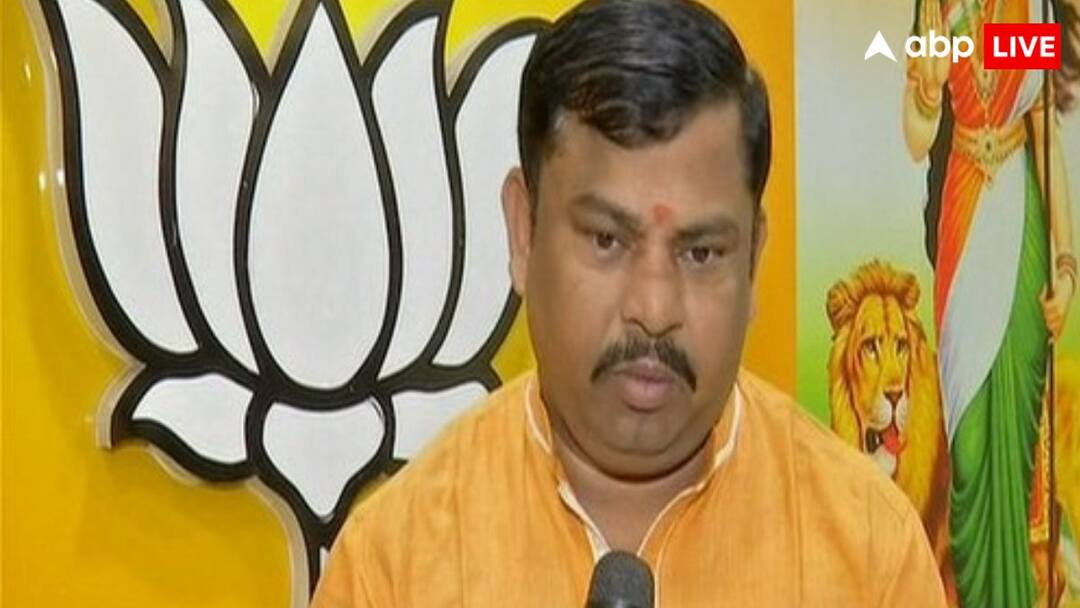 Maharashtra Politics: 'औरंगजेब की कब्र पर चलाया जाए बुलडोजर', BJP विधायक टी राजा की फडणवीस सरकार से मांग T Raja Singh Maharashtra Politics Devendra Fadnavis Maharashtra Chhatrapati Sambhaji Maharaj Bjp Maharashtra Politics: 'औरंगजेब की कब्र पर चलाया जाए बुलडोजर', BJP विधायक टी राजा की फडणवीस सरकार से मांग