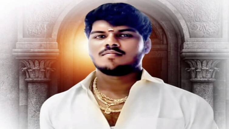 Trichy news Tragedy befell the new groom who tried to change the plug tnn பிளக்சை மாற்ற முயன்ற புது மாப்பிள்ளைக்கு நேர்ந்த சோகம்