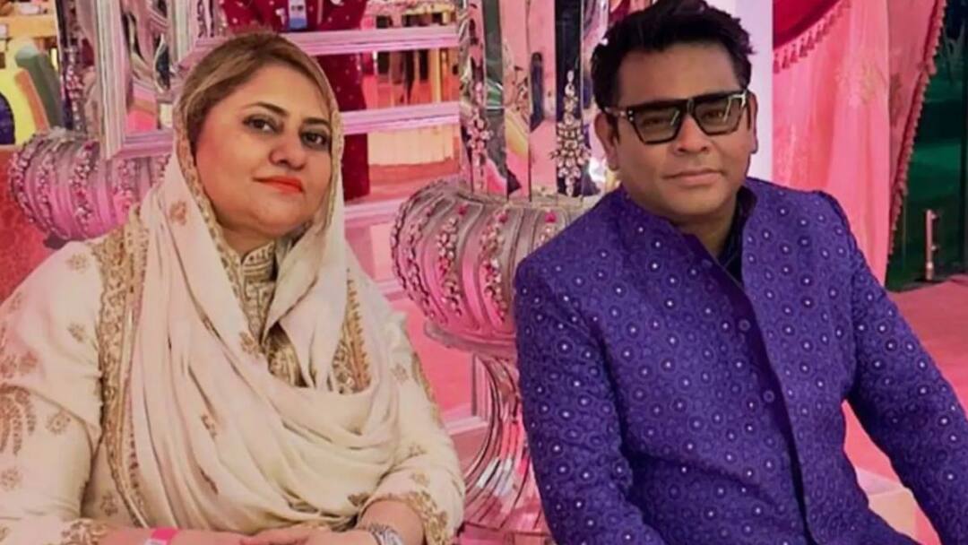 AR Rahmans estranged wife Saira hospitalised after medical emergency AR Rahman : ఆస్పత్రిలో చేరిన ఏఆర్ రెహమాన్ మాజీ భార్య... ఎమర్జెన్సీ ఆపరేషన్ తర్వాత ఆమె చేసిన ఫస్ట్ పోస్టులో ఆయన గురించే చెప్పేసిందిగా