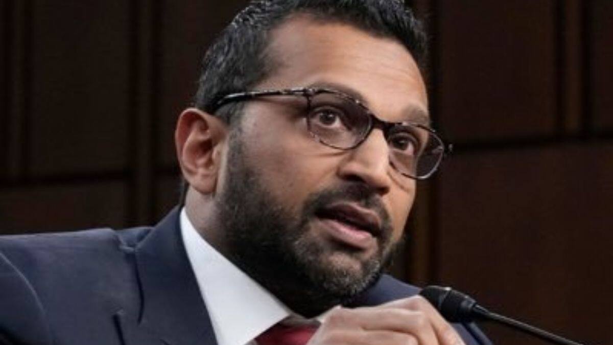 Kash Patel: அடேங்கப்பா..! அமெரிக்கா உளவுத்துறையின் இயக்குனராக இந்தியர் நியமனம் - யார் இந்த காஷ் படேல்?