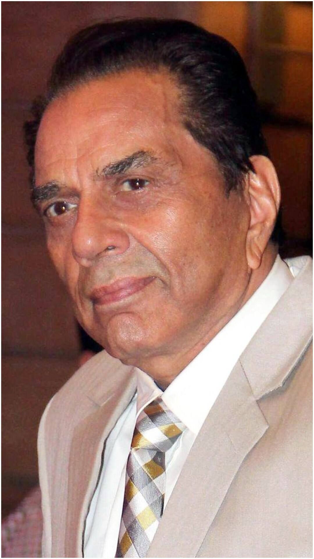 आप की आदालत में एक्टर ने बताया कि एक बार उन्होंने 12 बोतल शराब पी ली थी