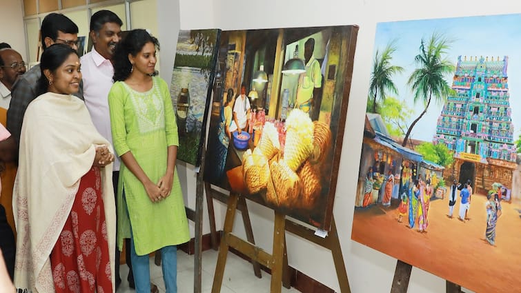 Art works of students that captivate the people of Tanjore கலக்குது... அசத்துது... மாணவர்களின் கலைப்படைப்புகள்: எங்கு தெரியுங்களா?