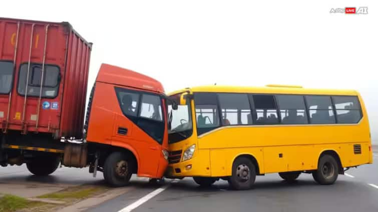 5 Dead In Bus-Truck Collision In Gujarat's Kutch