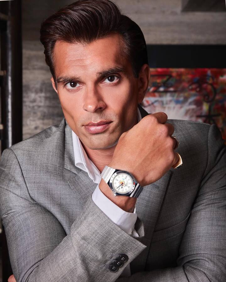 इसके बाद एक्टर ने कभी पीछे मुड़कर नहीं देखा और ‘कबूल है’ जैसे कई शानदार और सुपरहिट सीरियल्स में अपना एक्टिंग का हुनर दिखाया.