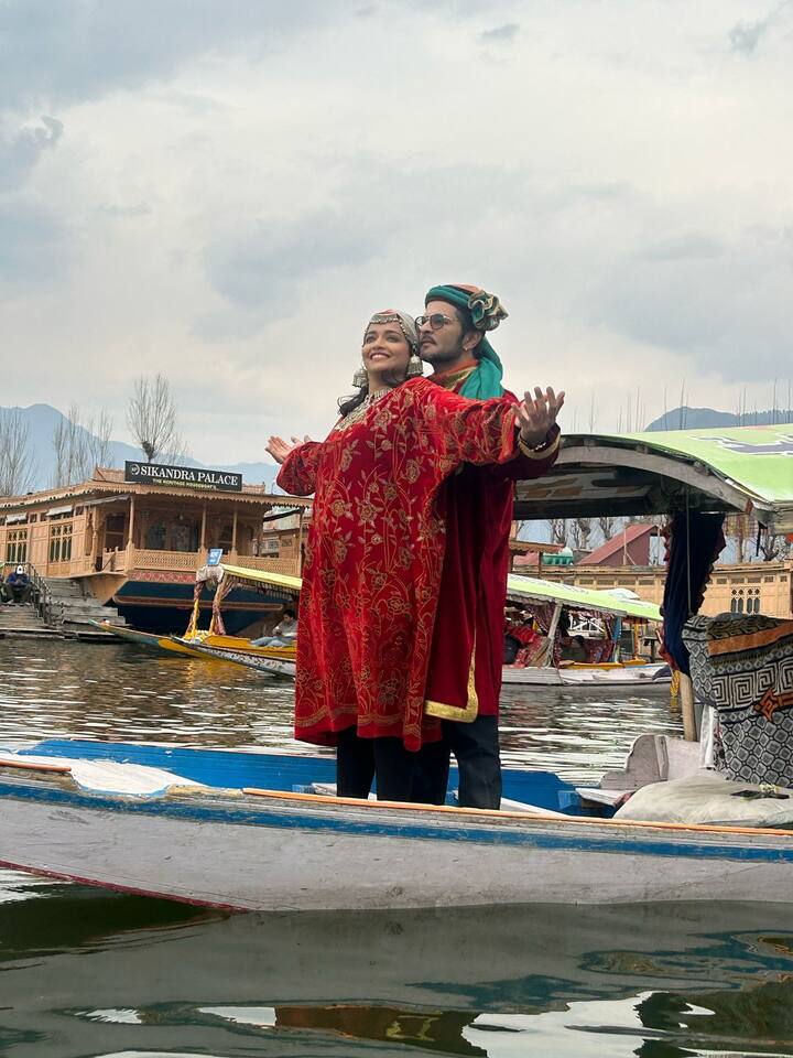 आता ही मालिका एका नव्या वळणावर आली आहे. एजे आणि लीला यांची प्रेमकहाणी आता काश्मीरमध्ये फुलणार आहे.