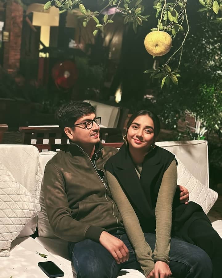 Please tell that Prajakta is a multi-talented star. She is also a writer along with being an actress. Who has recently released his first book 'Two Good to Be True'.