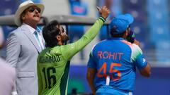 Mohammed Shami : पाकिस्तानविरुद्ध मोहम्मद शमीचा 'ताल' बिघडला, पहिल्याच षटकांत 11 चेंडू टाकले, रोहित शर्माची रिअॅक्शन व्हायरल